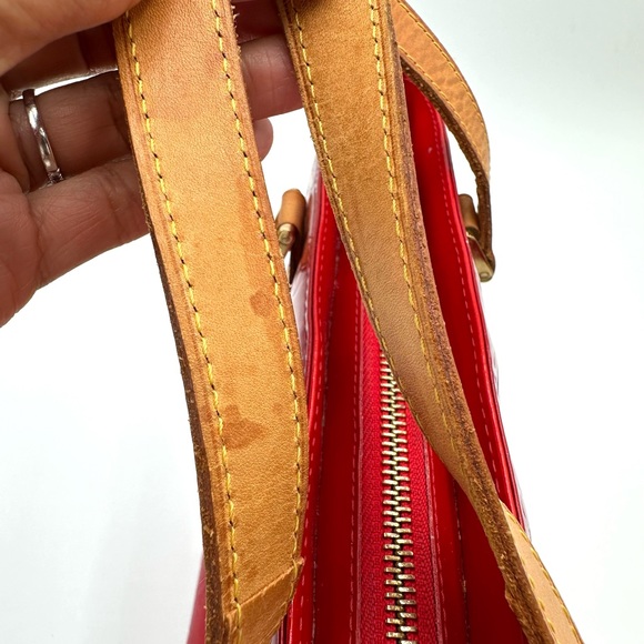 Authentic Louis Vuitton Red Houston Vernis Leather Tote Bag - Picture 14 of 16